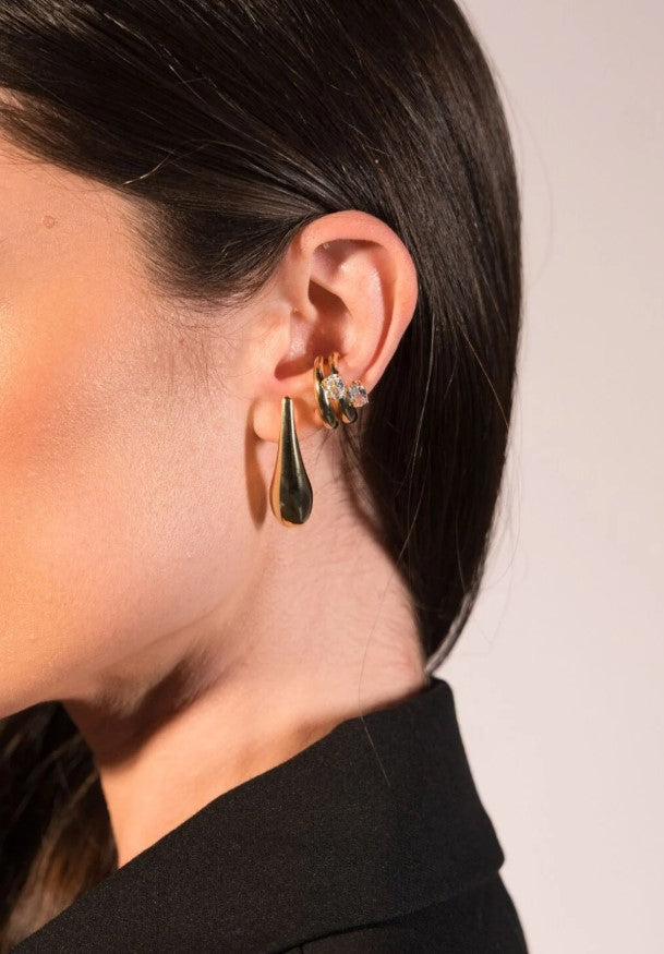 Ear Cuff Dourado com Strass Central e Encaixe Sem Furo