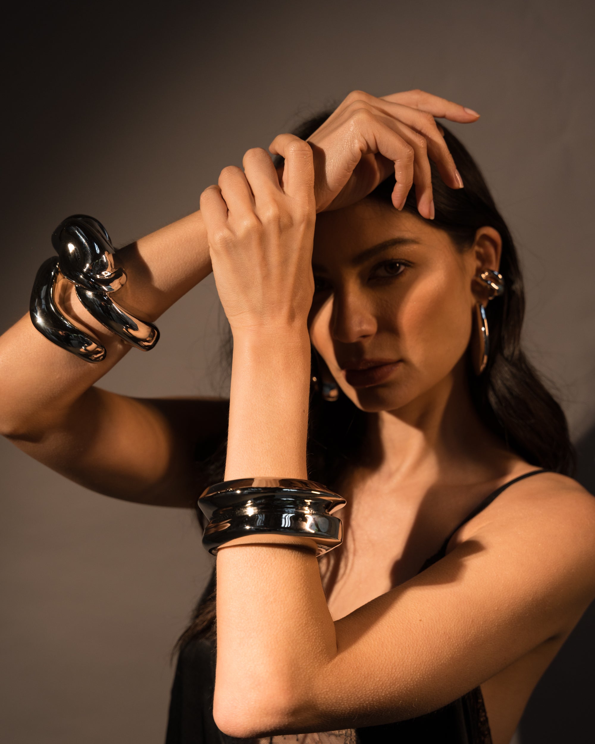 Maxi Bracelete Design Wave Prateado Eletroformação