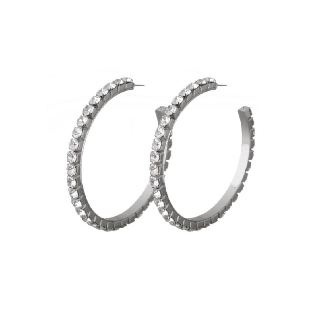 ARGOLA COM STRASS PRATEADO